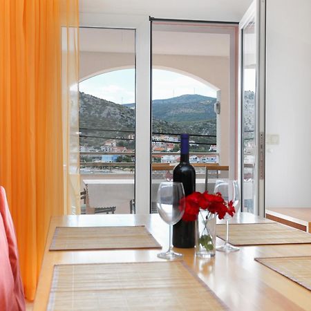 Apartments By The Sea Seget Vranjica, Trogir - 13771 Quarto foto